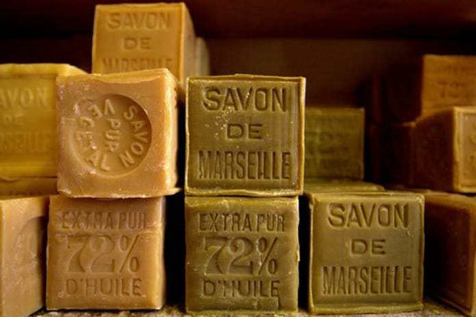 LE SAVON DE MARSEILLE